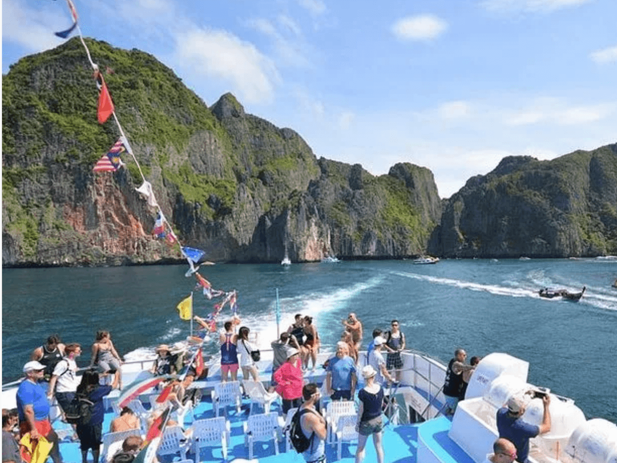 Phuket to Phi Phi Island Ferry Book Tickets Easy Transportation to the Pier